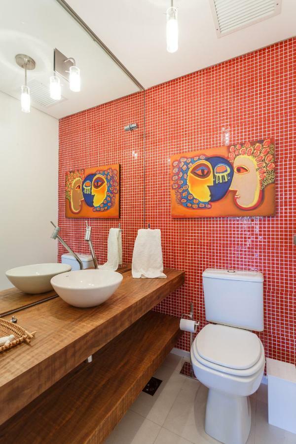 Apartamento Com 4 Suites Pe Na Areia Florianópolis Dış mekan fotoğraf